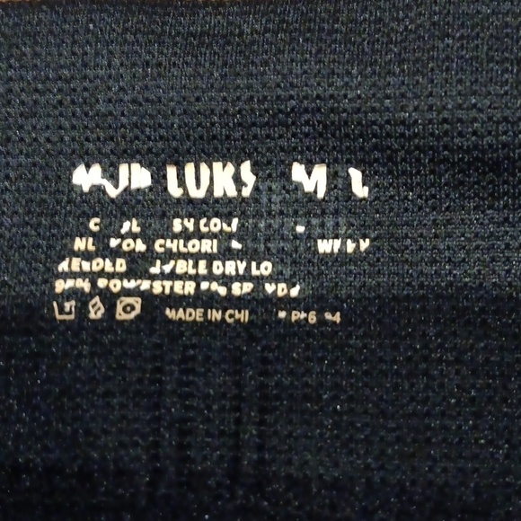 Muk luks. Like new size m/l girls - Picture 4 of 4